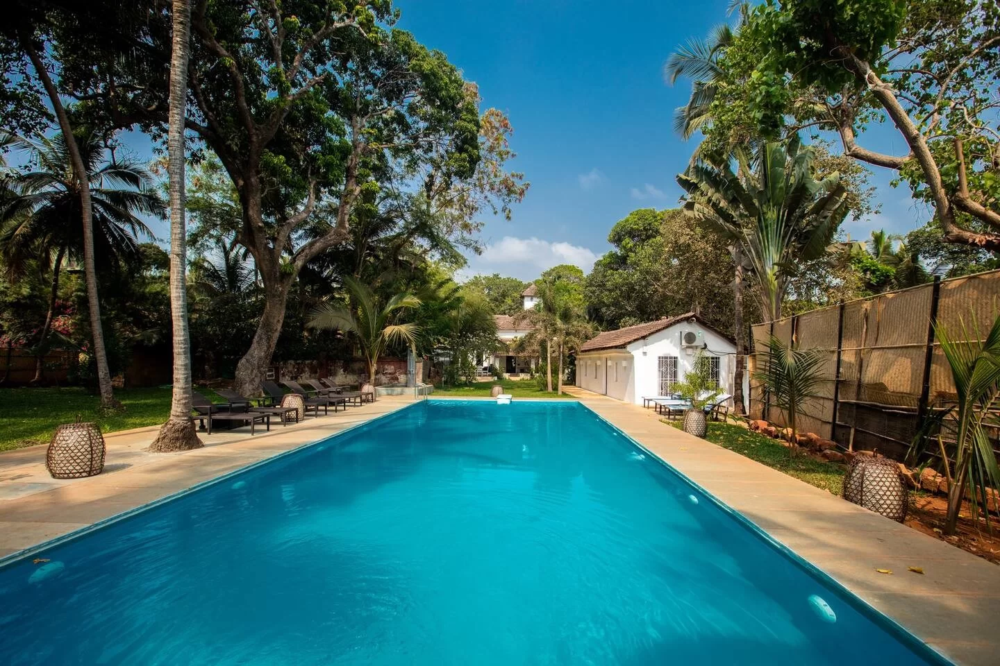 bungalows in goa and pool bungalows in goa and pool