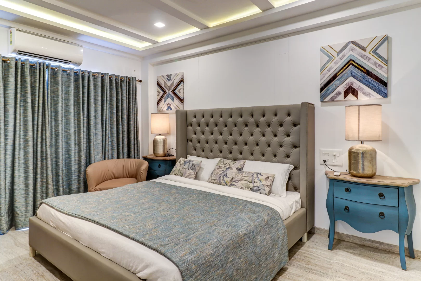 book contemporary villa for this valentine Romantic Retreats in Mahabaleshwar